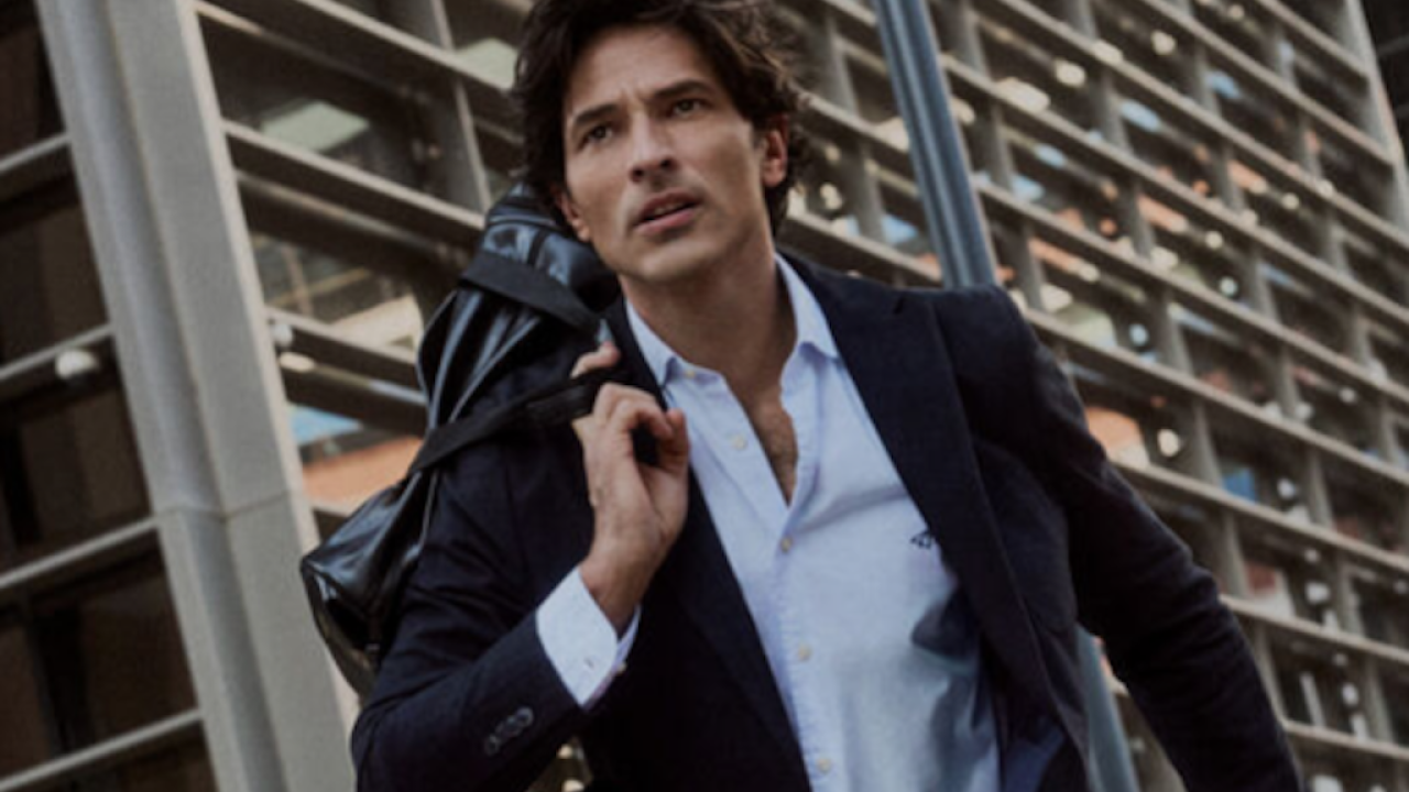 El modelo Andrés Velencoso lanza su primera marca de ropa masculina